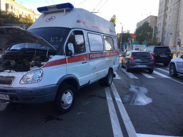 В Ставрополе в аварию попал автомобиль «скорой помощи»